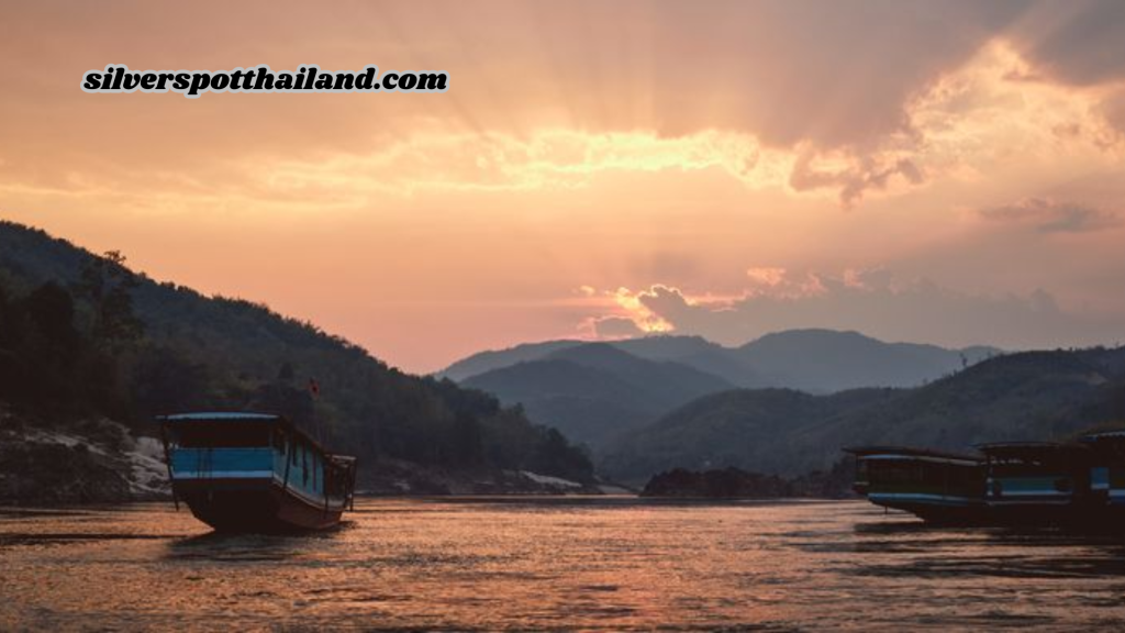Pesona dan Budaya Sungai Mekong Thailand