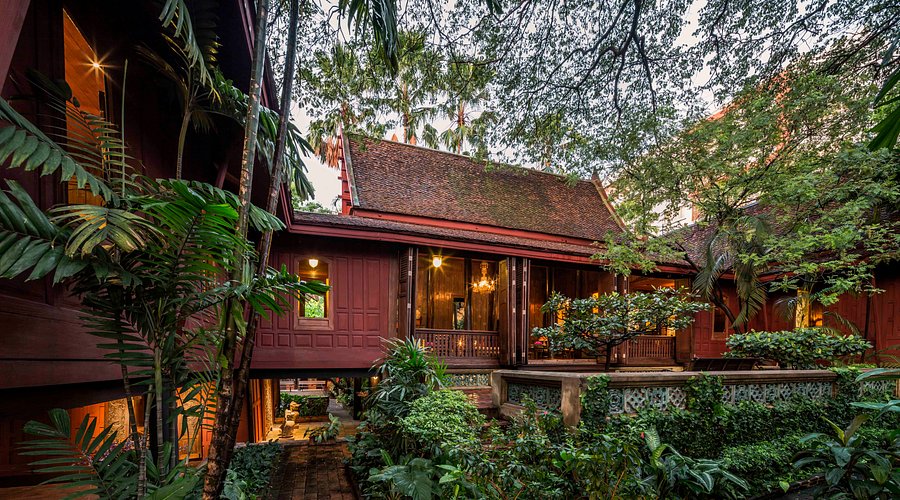 Jim Thompson House: Keindahan dan Sejarah di Balik Rumah Tradisional Thailand