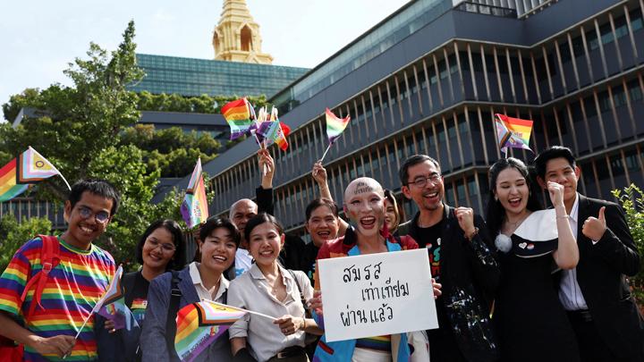 Thailand Menjadi Negara Pertama di Asia Tenggara yang Melegalkan Pernikahan Sesama Jenis