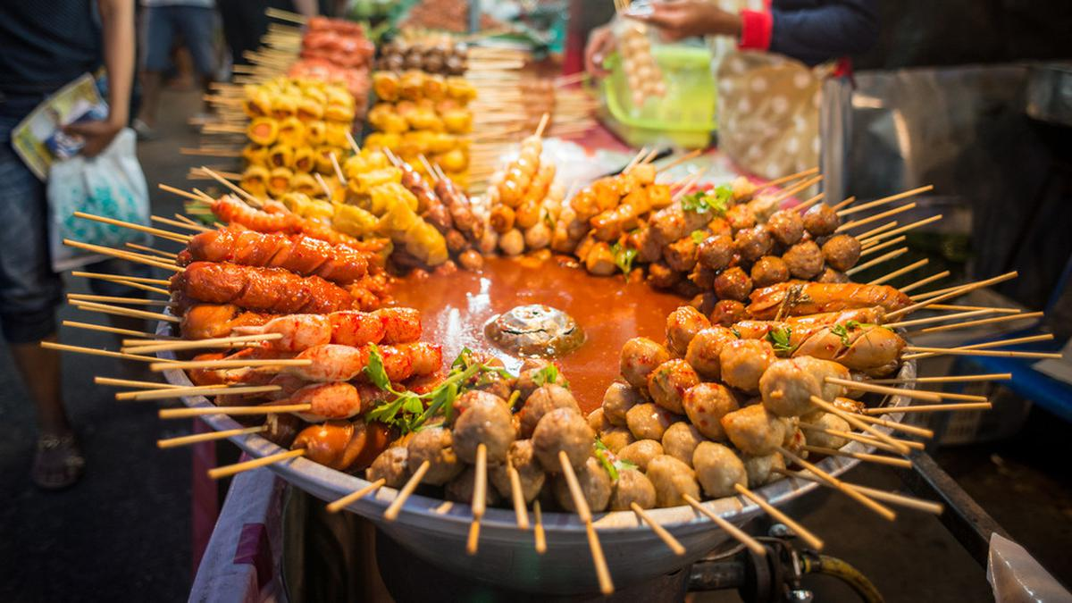 Street Food Thailand yang Sedang Viral di 2025